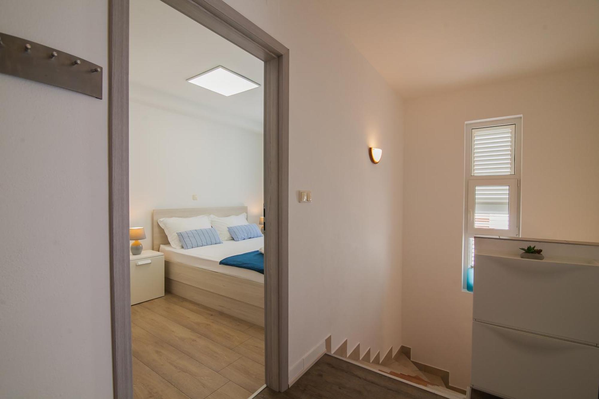 Helvetia Sunny Apartments Bol Exteriör bild